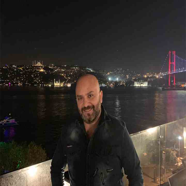 دكتور رامي العناني في اسطنبول